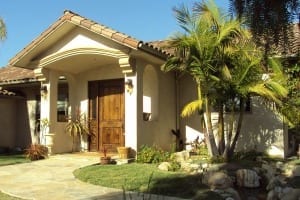 Lyn-Exterior2